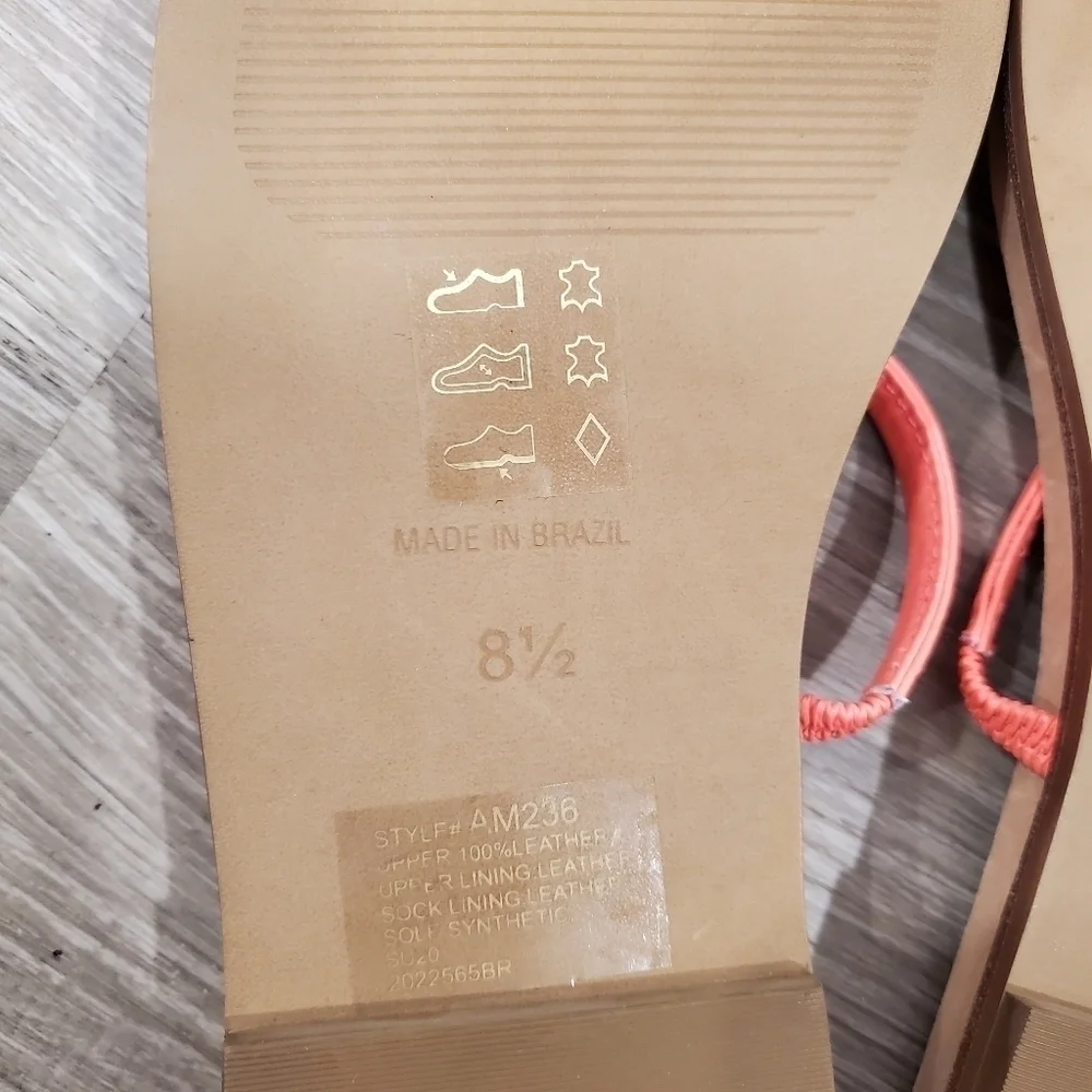 NEW Madewell Paris Sandals In Electric Pink